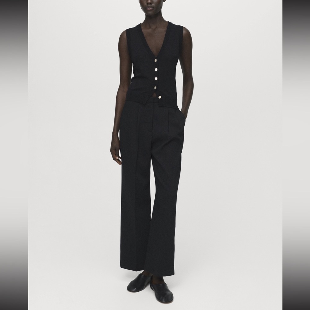 Mango MNG Black High Waisted Pleated Straight Leg Dress Pants Sz 8